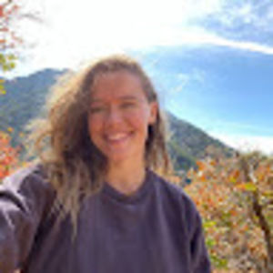 Meet your Posher, Cj